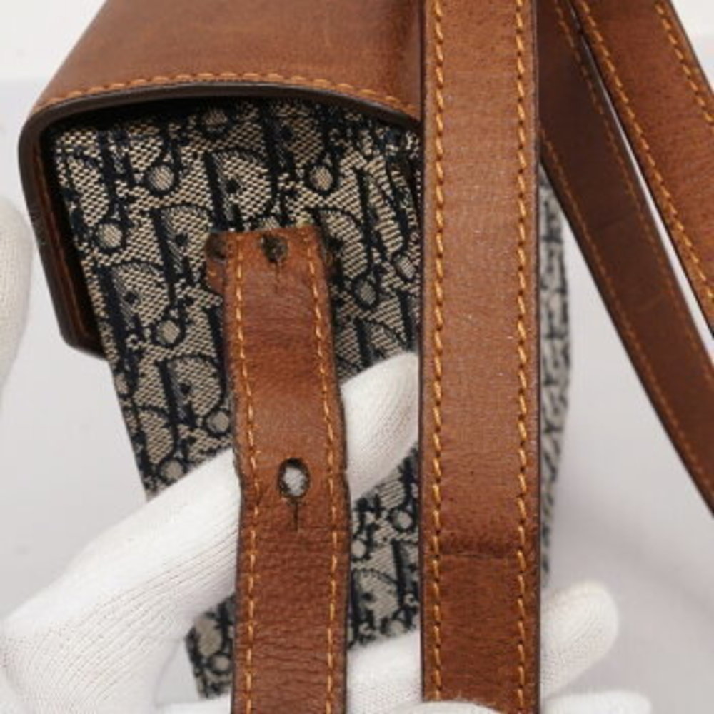 Christian Dior Trotter Canvas Leather Shoulder Bag - Picture 9 of 11